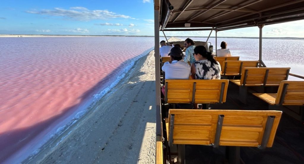 things-to-do-near-las-coloradas-pink-lakes